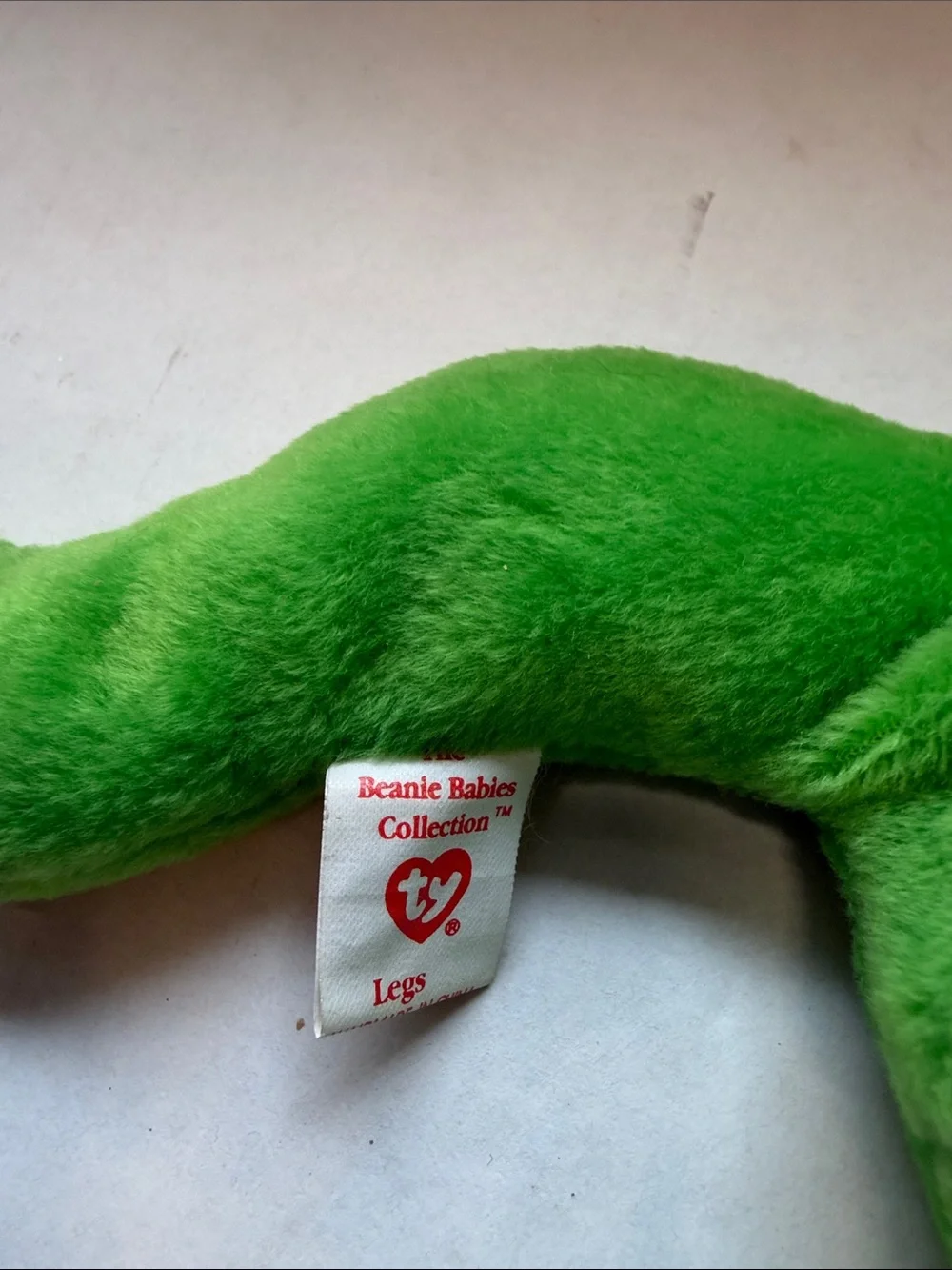 Green Beanie Baby Legs the Frog Pet Toy - Soft Small Pets Comfort - Tag detached